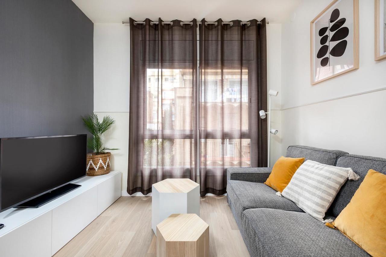 Apartments Sata Sagrada Familia Area Barcelona Kültér fotó