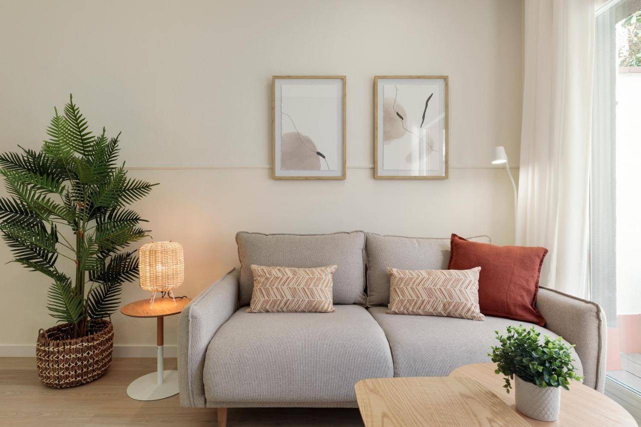 Apartments Sata Sagrada Familia Area Barcelona Kültér fotó